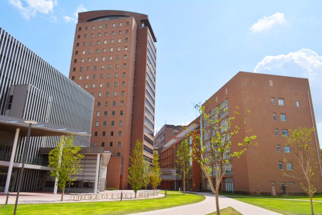 和洋女子大学　産官学・地域・生涯教育センター
